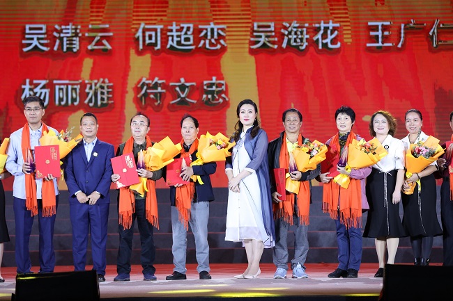 微信图片_20201112165615.jpg